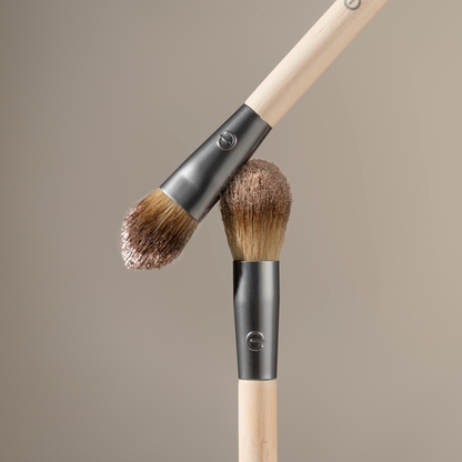 Cream & Powder Dual-Ended Eye Brush